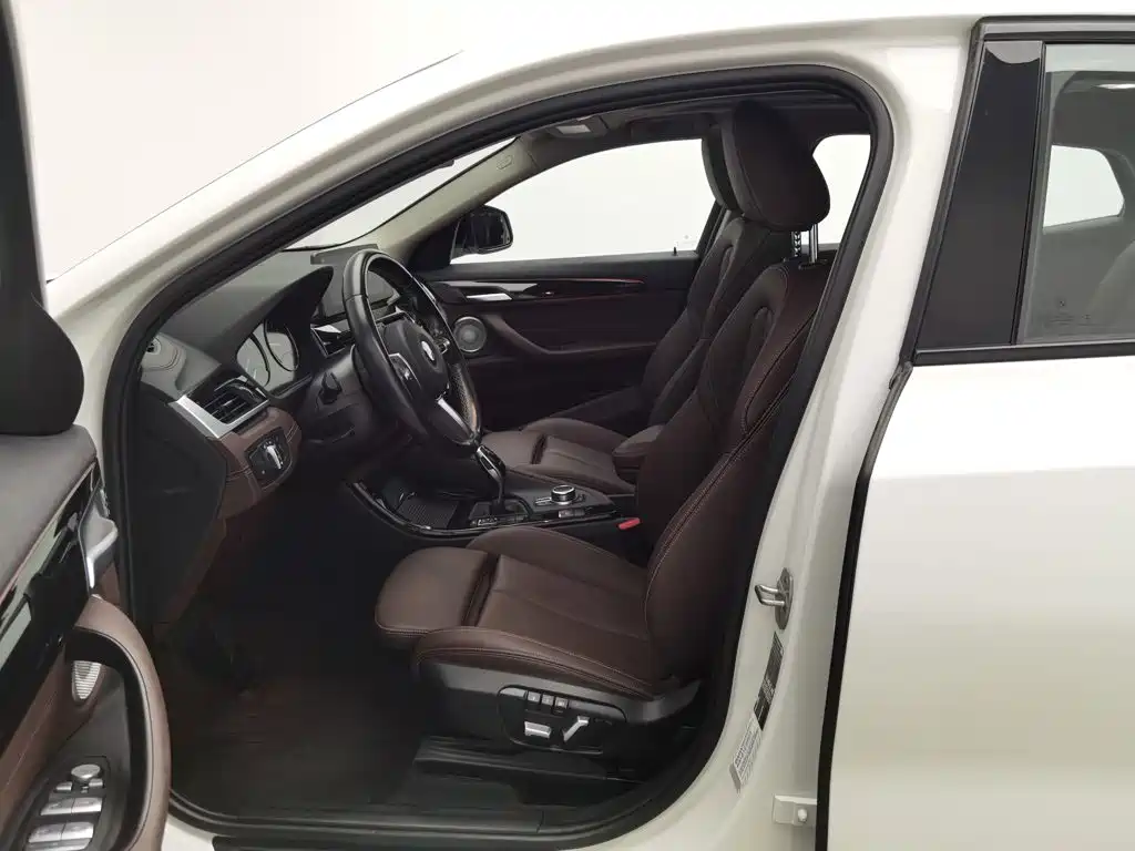 BMW X2, миниатюра 10