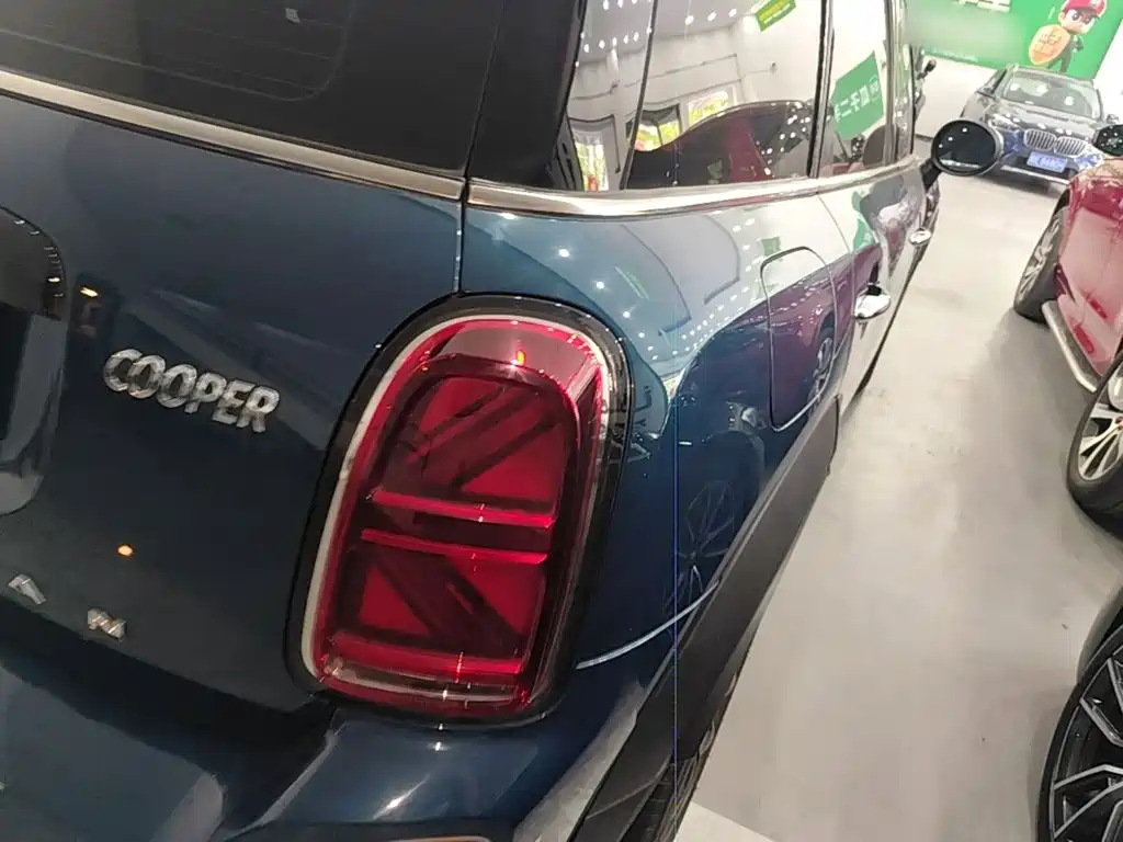 Photo 8 - MINI COUNTRYMAN