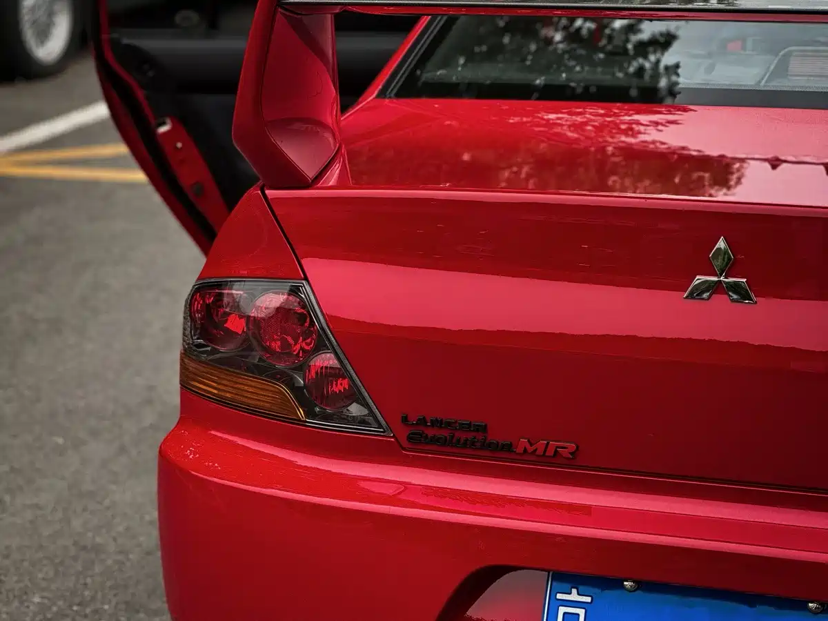 Mitsubishi Lancer 2006 2.0T EVO IX фото 17