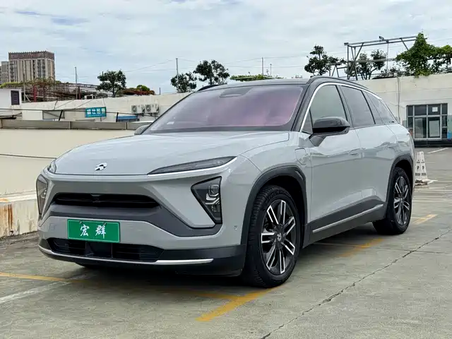NIO ES6 2020