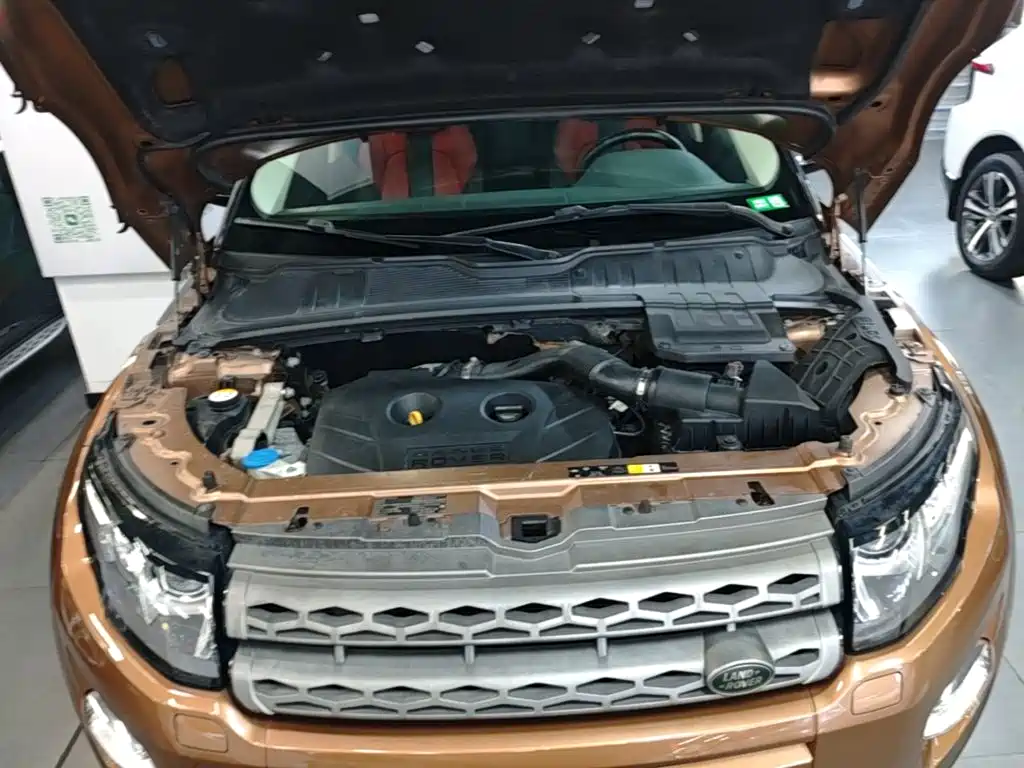 Land Rover Range Rover Evoque (Import) 2014 2014 2.0T 5-door Brilliance Premium