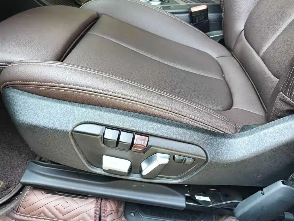 BMW X1 2022 sDrive20Li Fashion фото 12