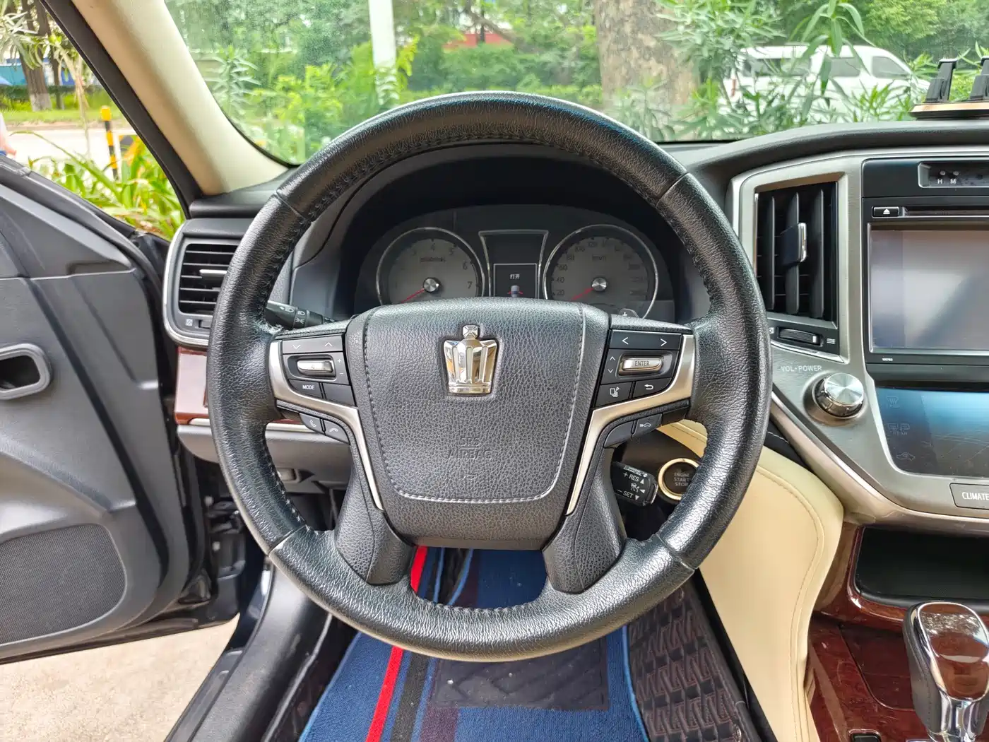 Toyota Crown 2018 2.0T Fashion Edition фото 6