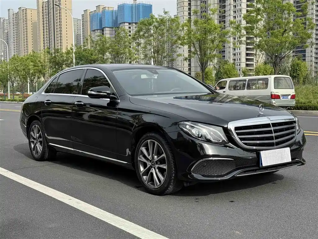 Mercedes-Benz E-Class 2018 E 200 L фото 5