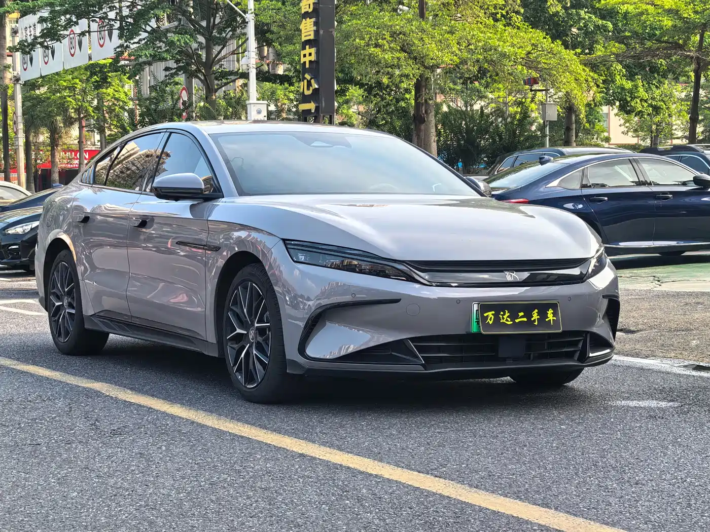 BYD Han 2025 DM-i Smart Driving Edition 125KM Honor фото 3