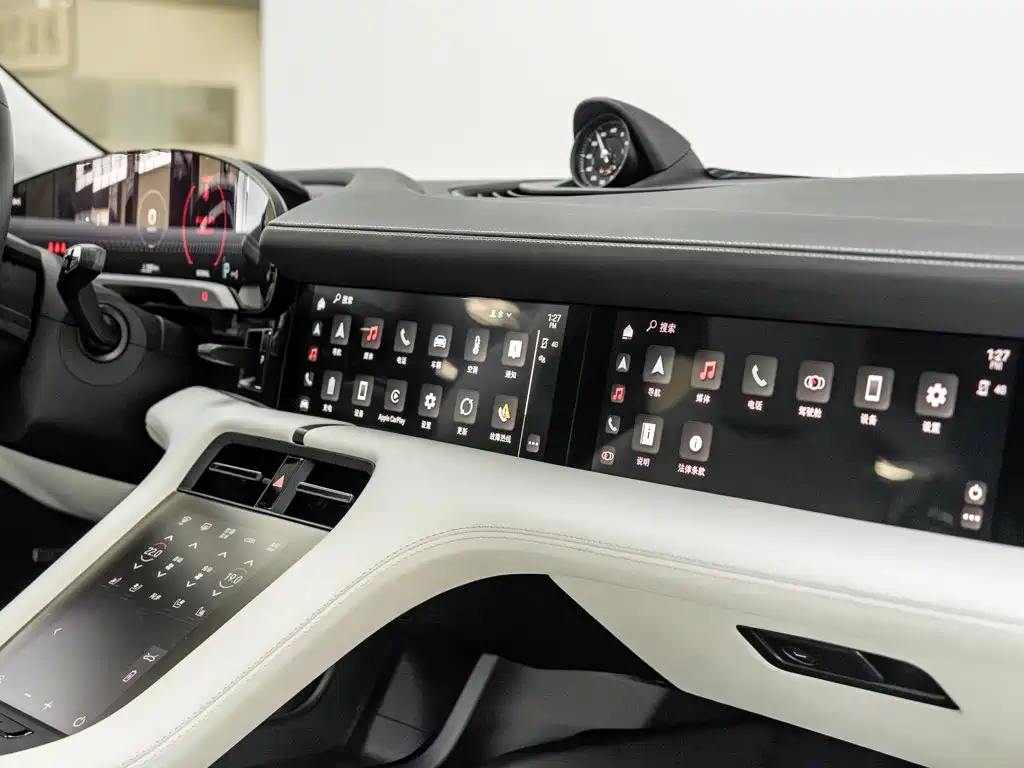 Porsche Taycan 2020 2019 Taycan Turbo