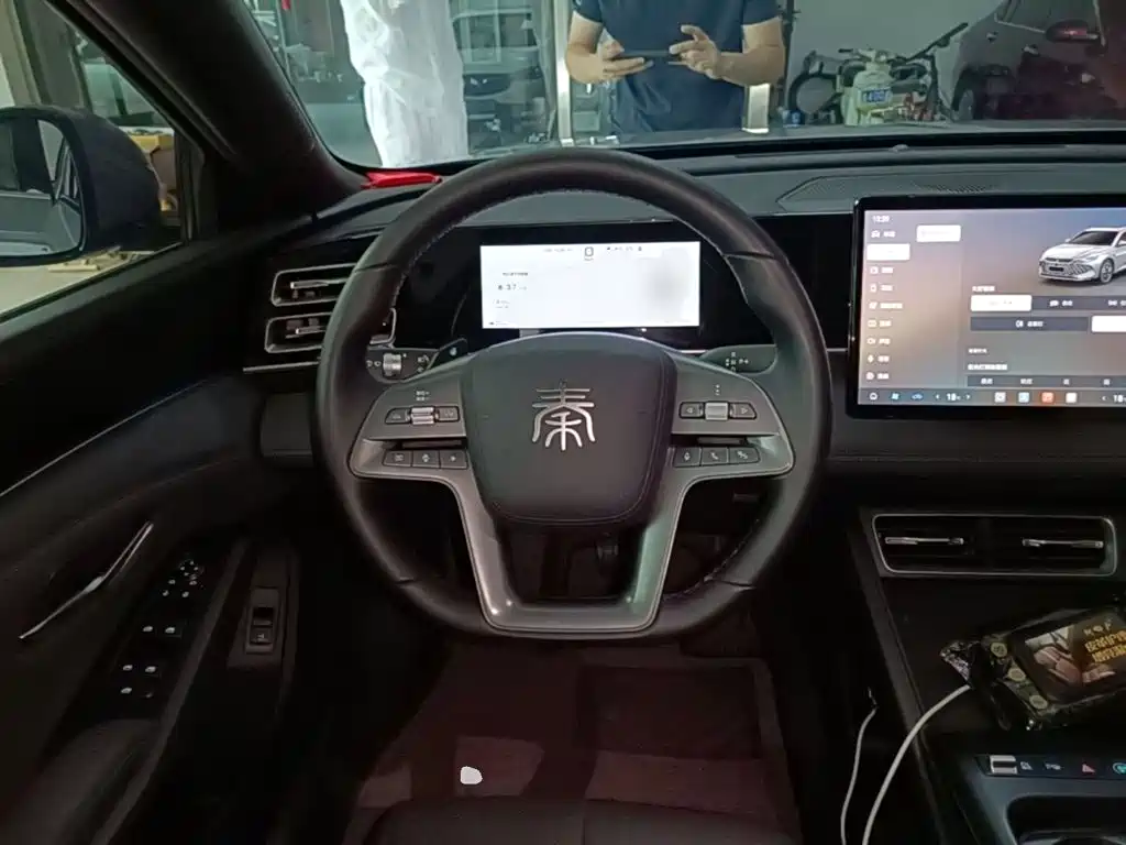 BYD Qin L 2026 2026 Model DM-i Smart Drive Edition 128KM Pioneer