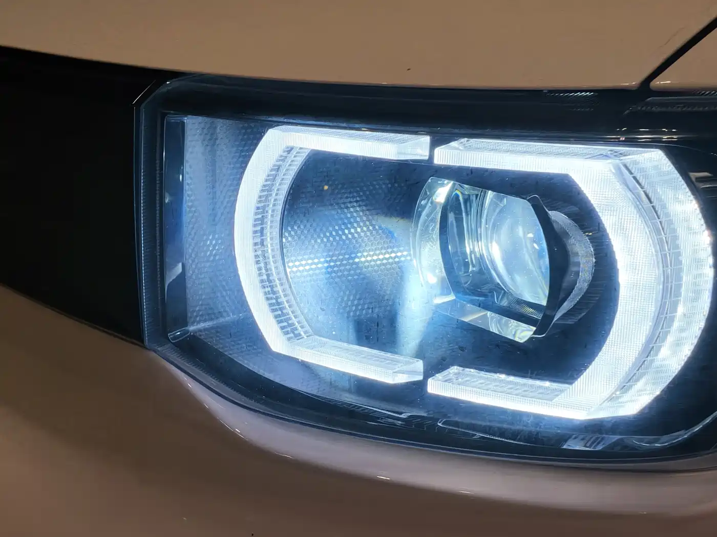 Фото 9 - Wuling Motors Hongguang MINIEV