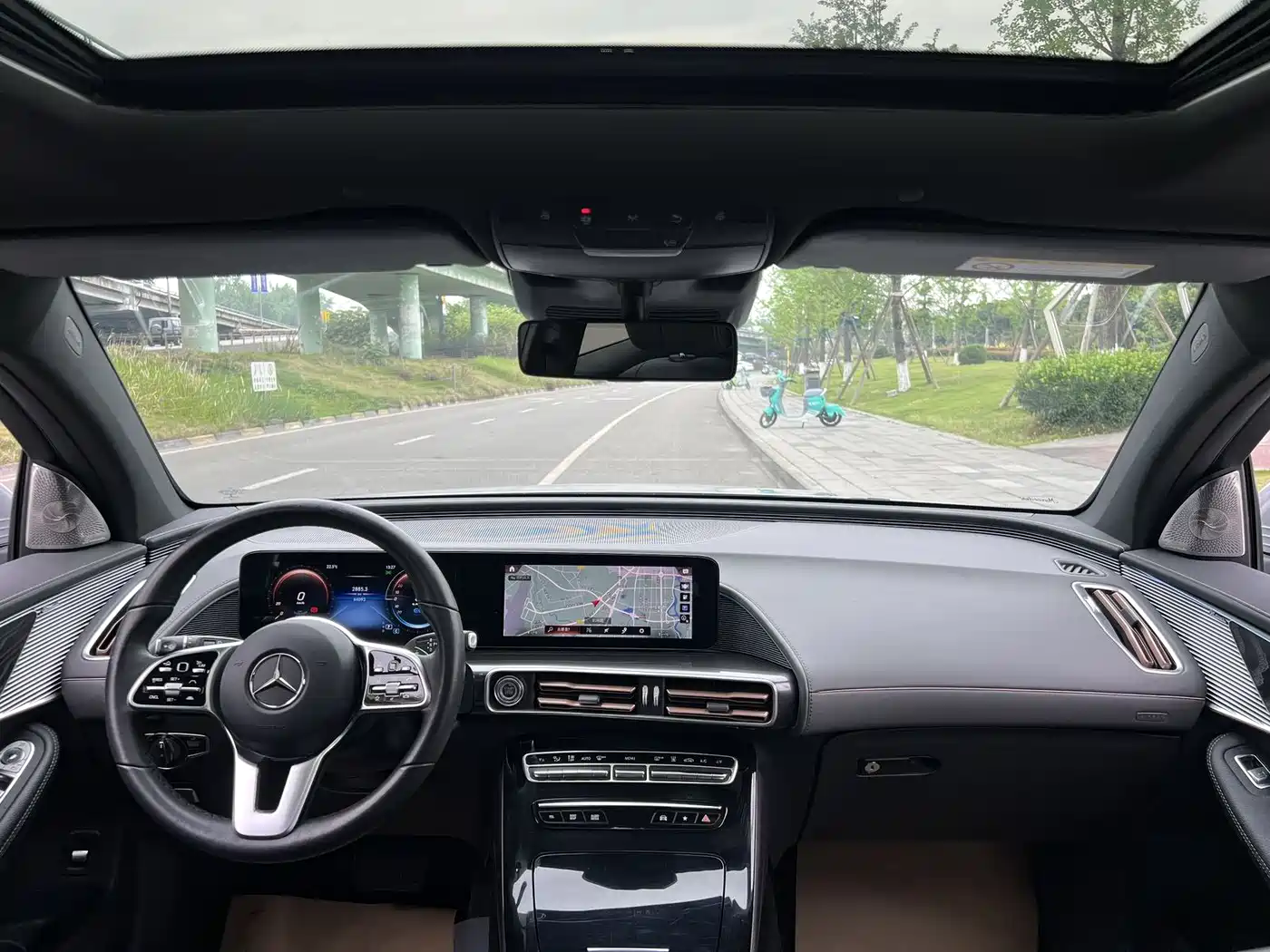 Mercedes-Benz EQC 2021 EQC 400 4MATIC фото 7