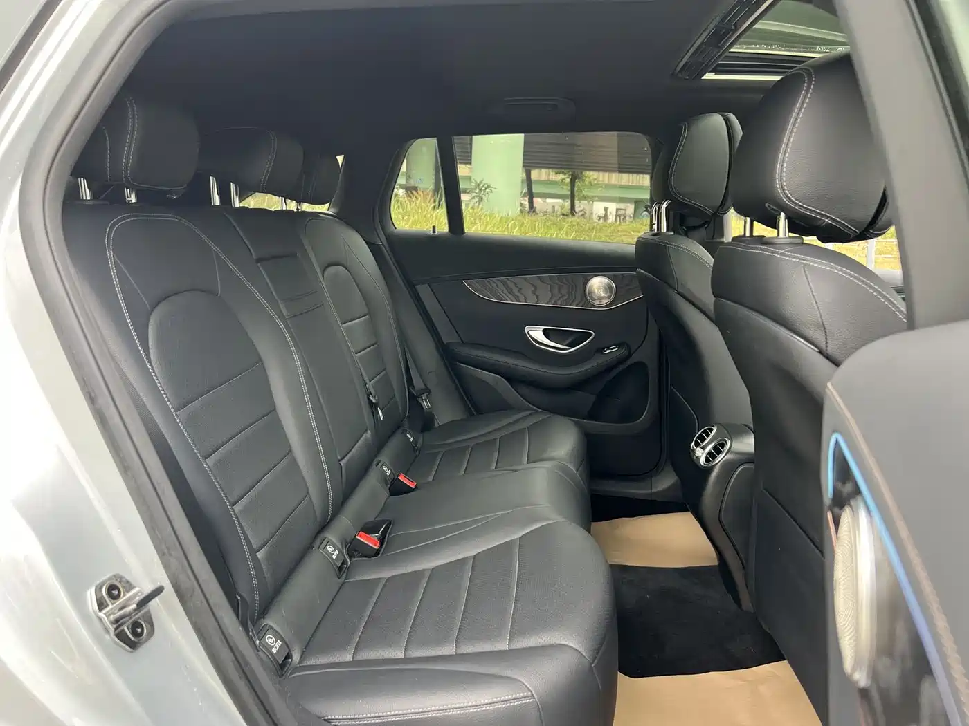Mercedes-Benz EQC 2021 EQC 400 4MATIC фото 12