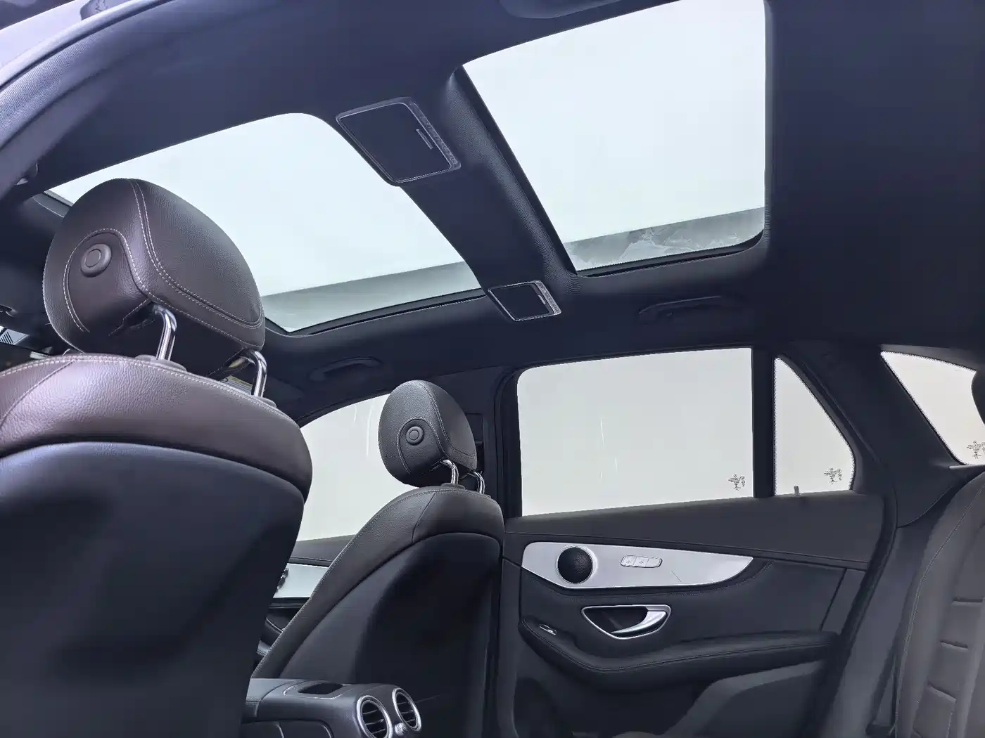 Mercedes-Benz GLC 2020 GLC 260 L 4MATIC Dynamic фото 17