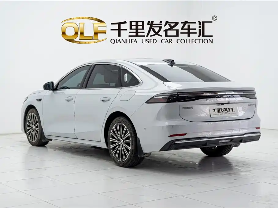 Geely Galaxy Galaxy A7 2025 EM-i фото 4