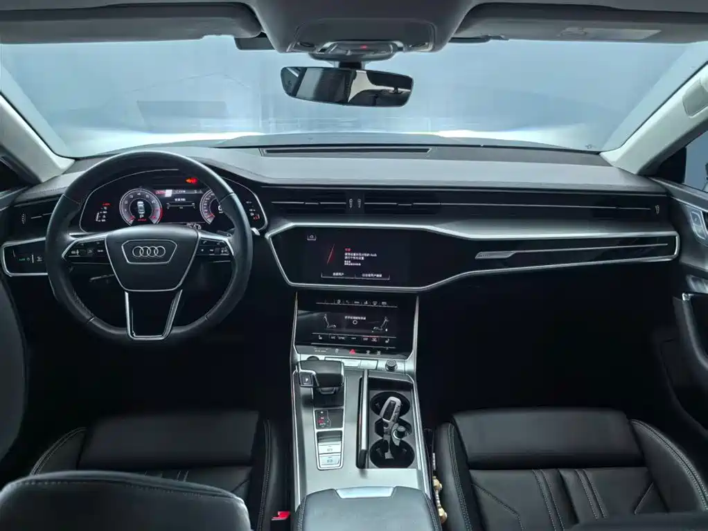 Audi A7 2024 45 TFSI Premium Selection фото 5