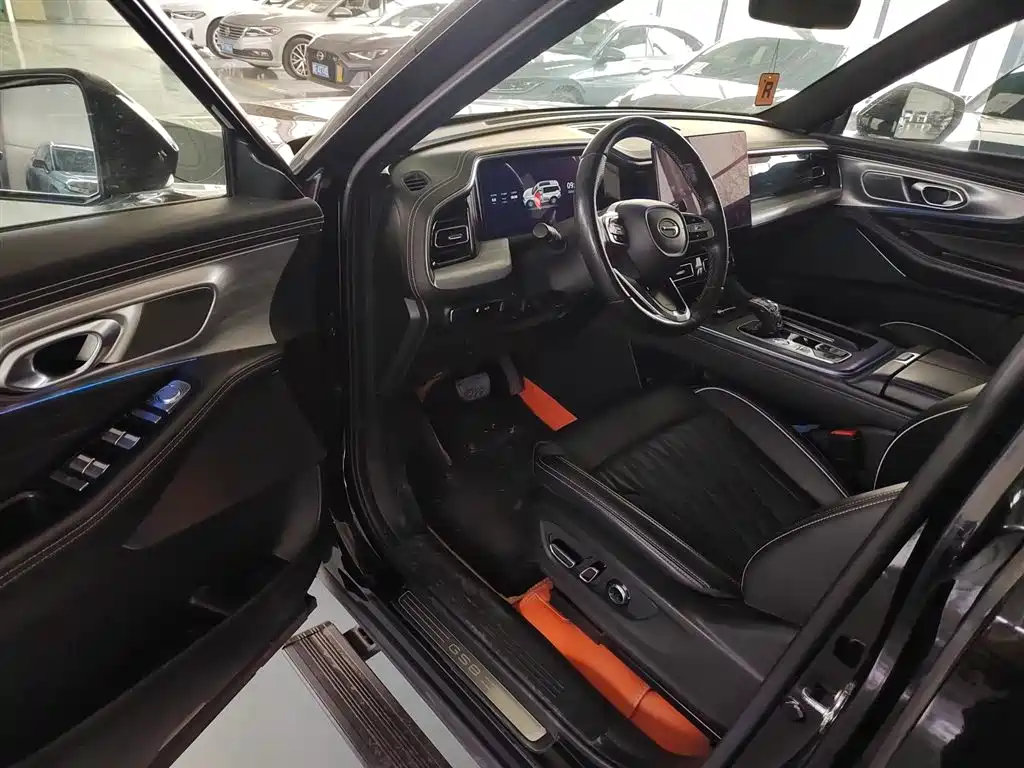 GAC Trumpchi Trumpchi GS8 2022 Pilot Series 2.0TGDI 2WD Premium Edition (7-Seater) фото 12