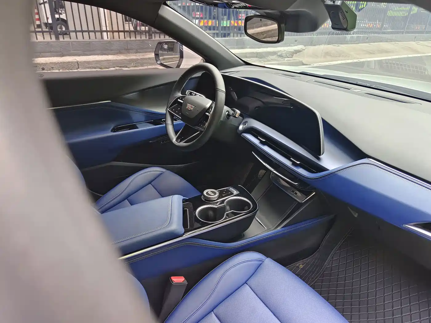 Cadillac GT4 2026 2023 25T Luxury Edition