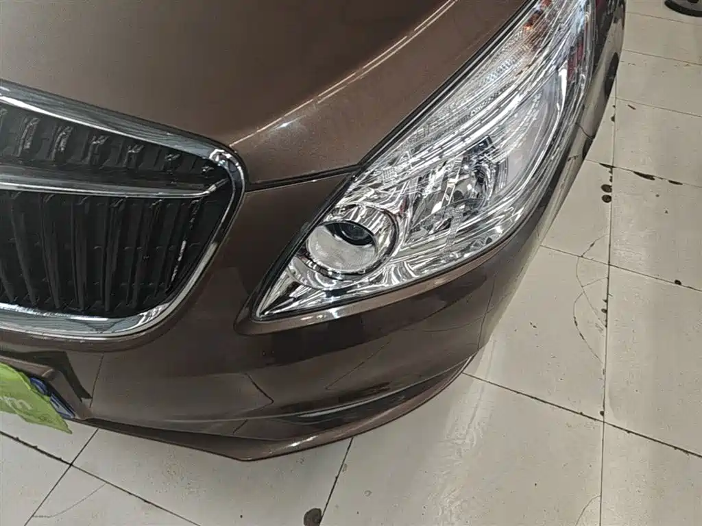 Buick GL8 2018 28T Luxury Model China VI фото 24