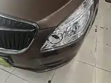 Фото 24 - Buick GL8