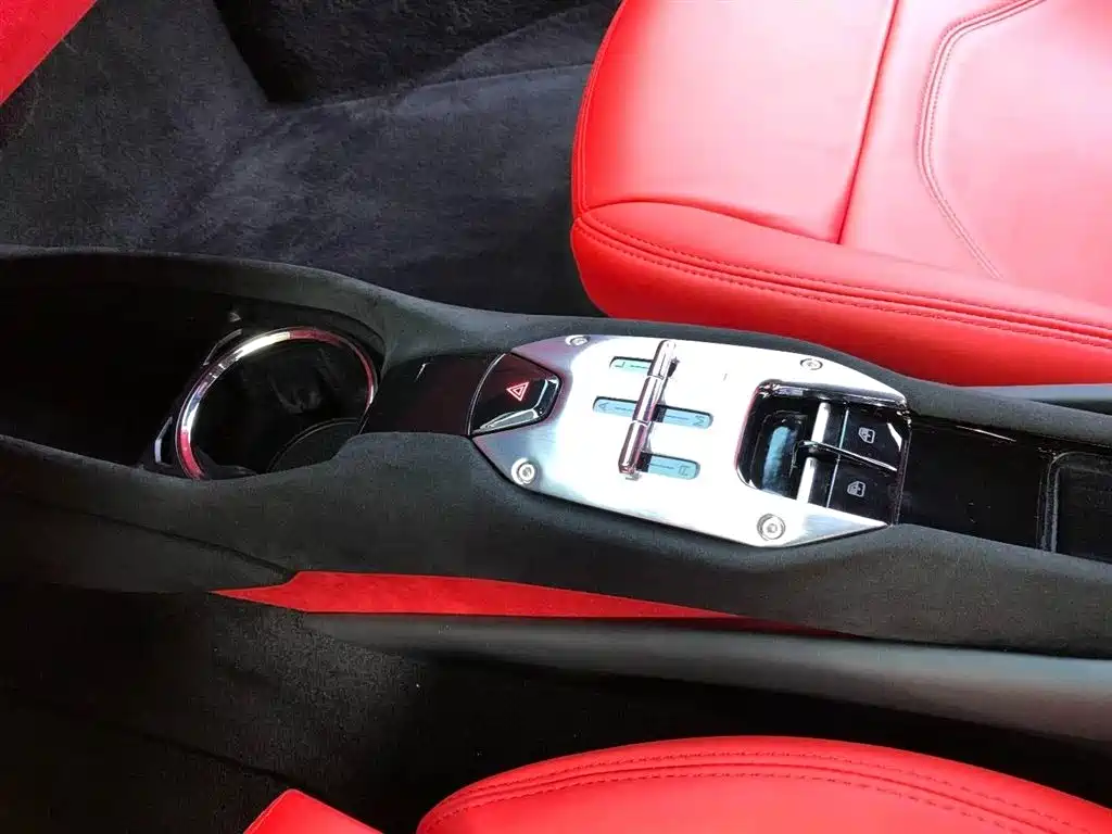 Ferrari 296 2023 2021 3.0T V6 GTB
