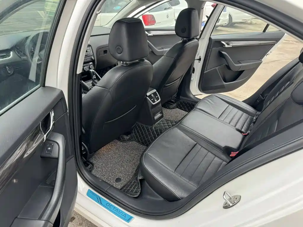 BYD Song MAX 2017 2017 1.5T Auto Smart Elite 7-Seater