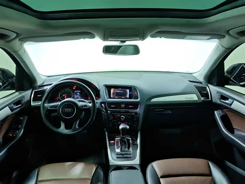 Audi Q5 2018 Collector's Edition 40 TFSI Progressive фото 10