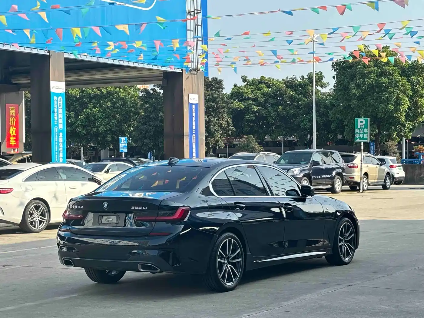 BMW 3-SERIES