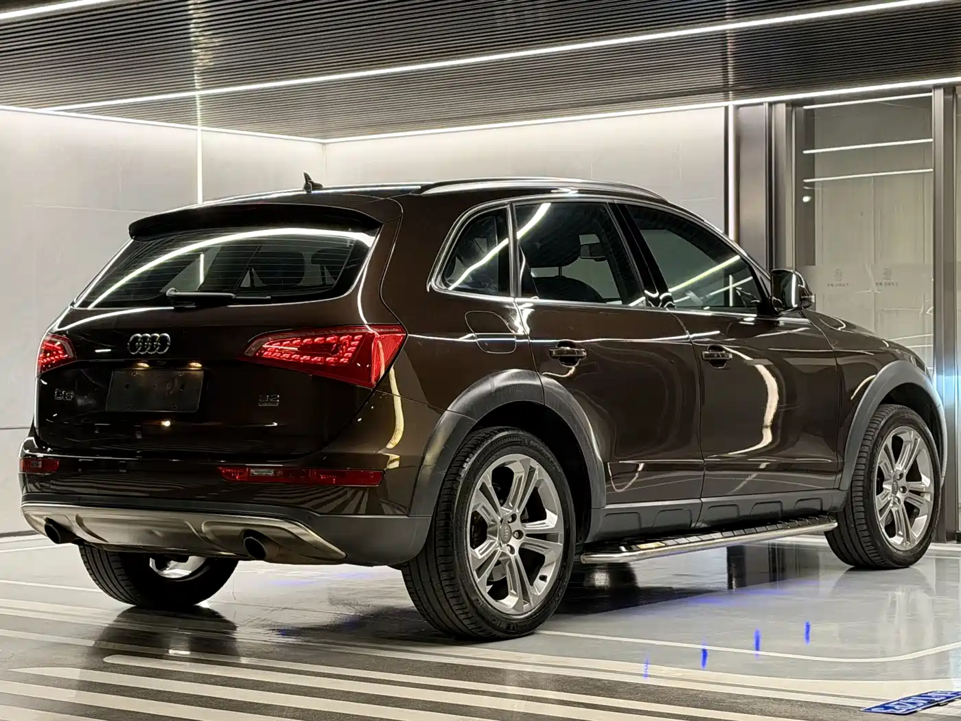 Audi Q5 (Import) 2010 3.2FSI Off-road Edition фото 20