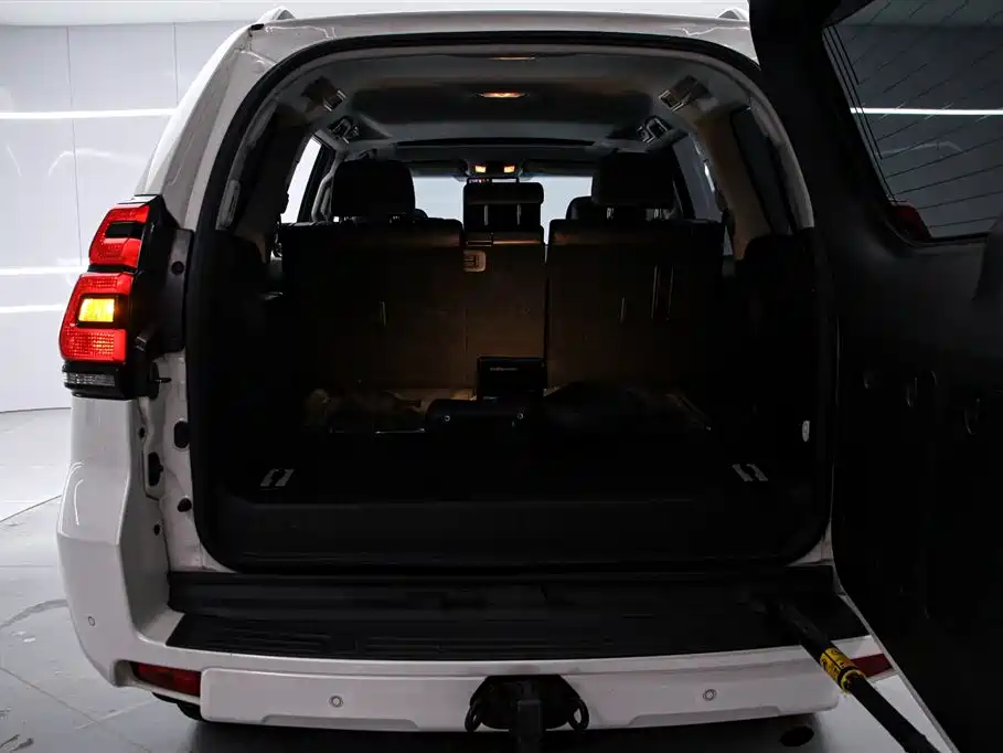 Toyota Prado 2018 3.5L Auto TX-L фото 15