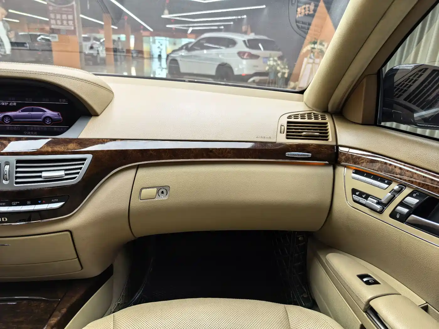Mercedes-Benz S-Class 2012 S 400 L HYBRID Grand Edition фото 19