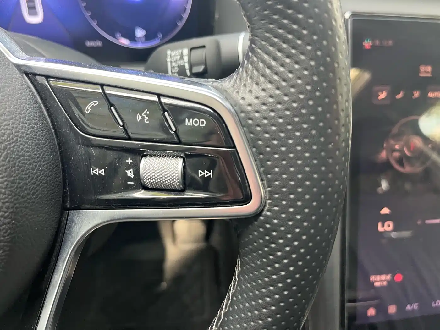 Hongqi H5 2023 2.0T Auto Smart Connect Flagship фото 37