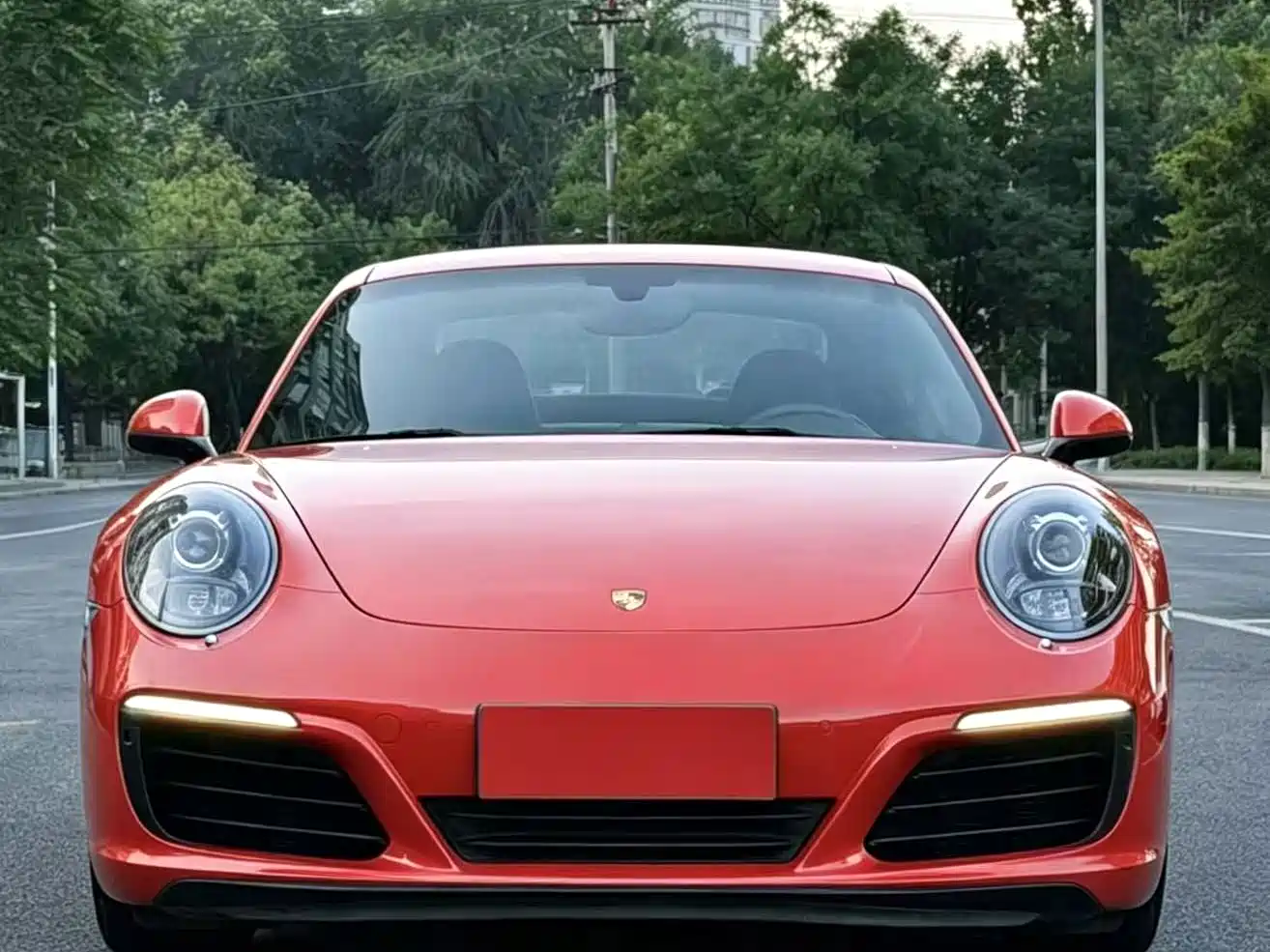 Photo 2 - Porsche 911