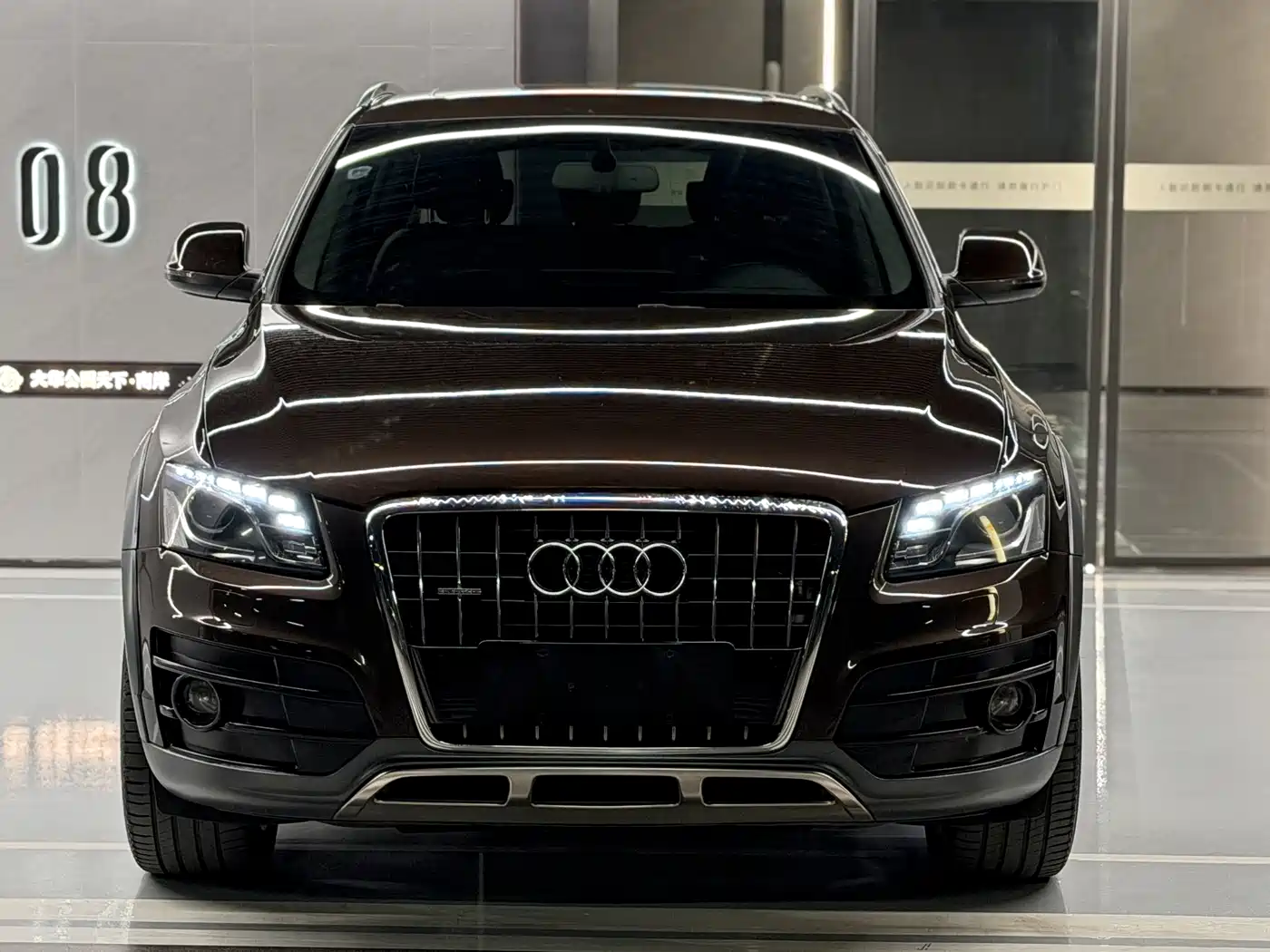 Audi Q5 (Import) 2010 3.2FSI Off-road Edition фото 3