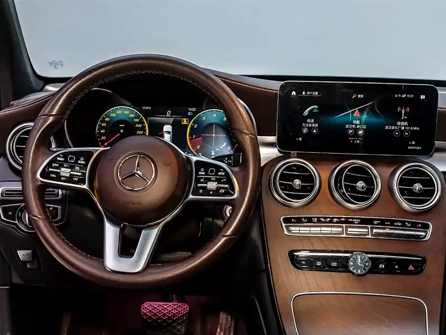 Mercedes-Benz GLC 2021 GLC 260 L 4MATIC Luxury фото 16
