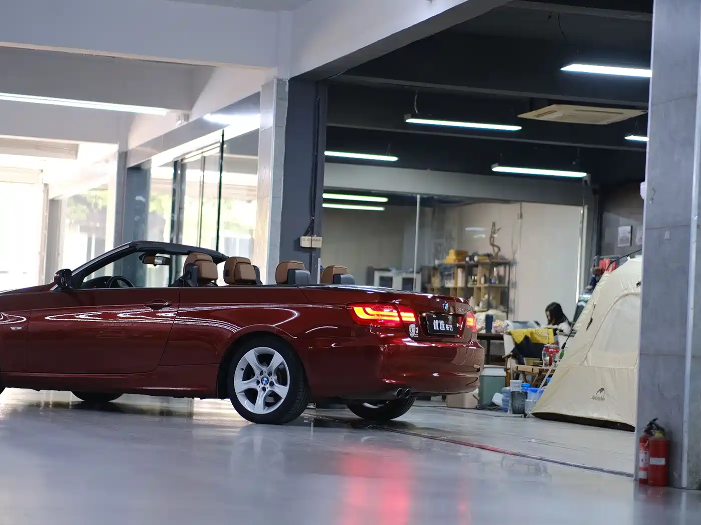 BMW 3 Series (Import) 2011 325i Convertible Coupe фото 6