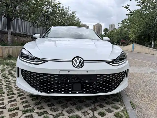 Volkswagen Lamando Volkswagen Lamando, L 280TSI DSG, Hot Spice