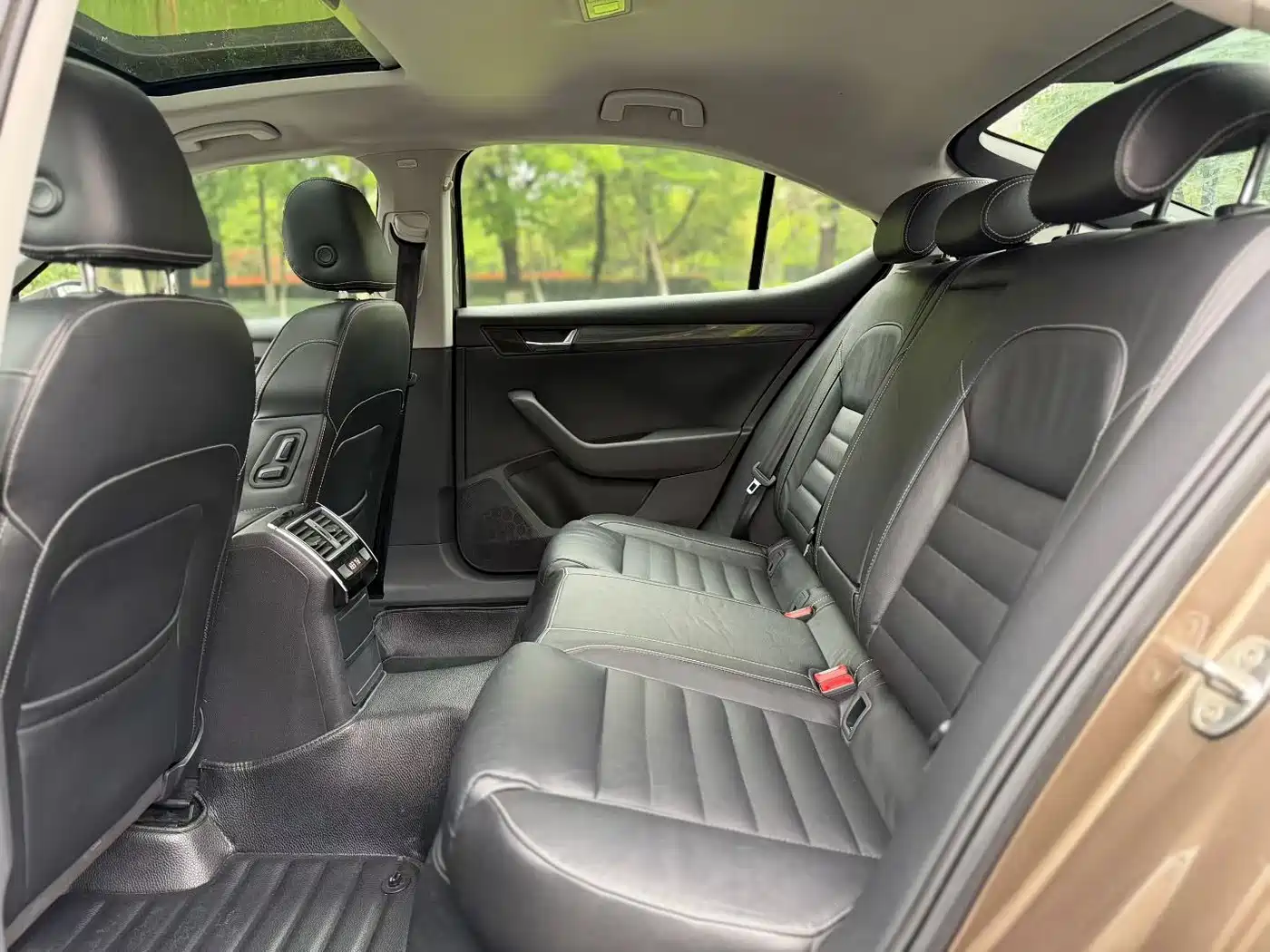 Škoda Superb 2016 TSI280 DSG Smart Drive фото 6
