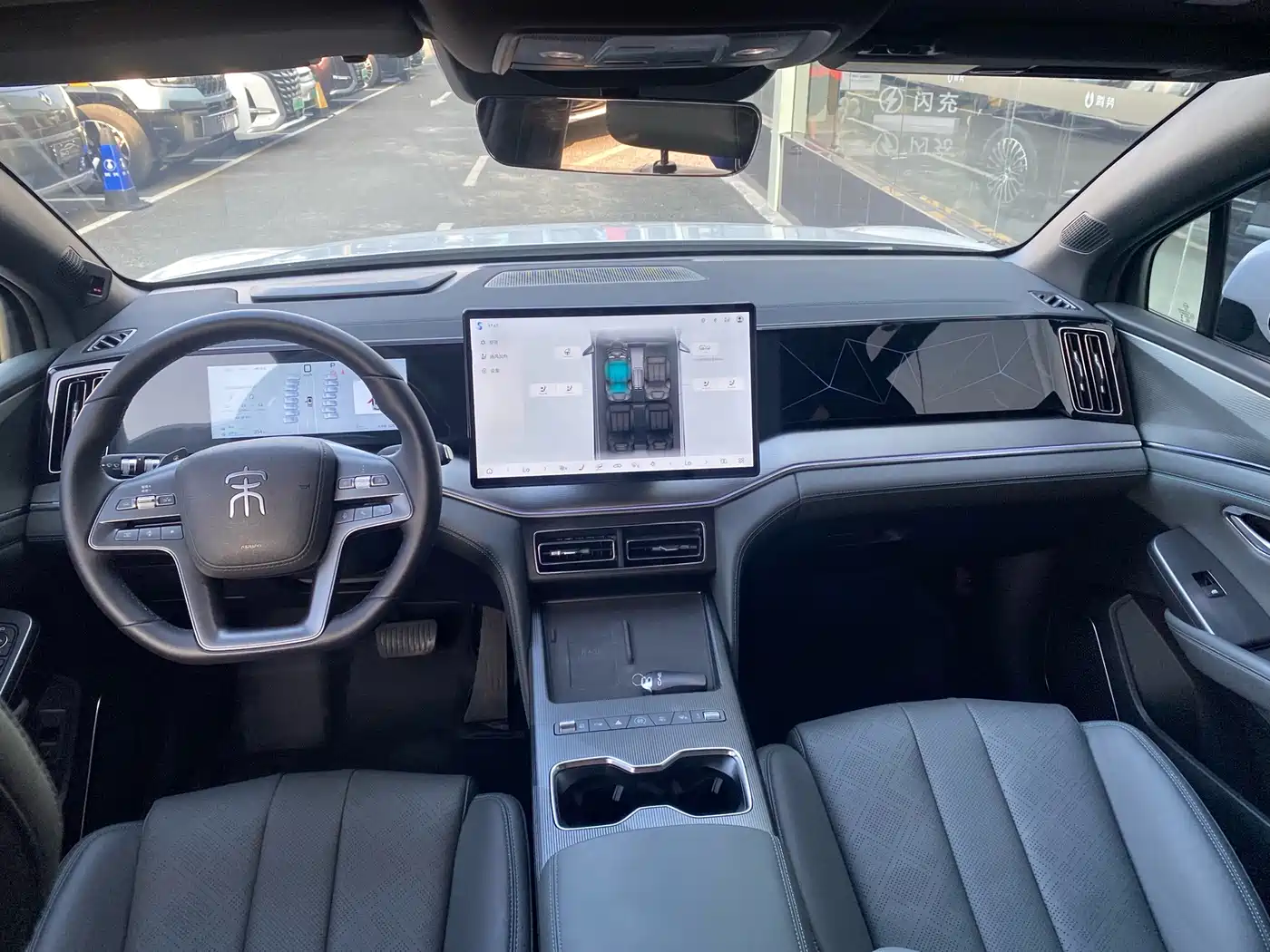 BYD Song L DM-i 2025 2026 DM-i Intelligent Driving Edition 135KM Base Model