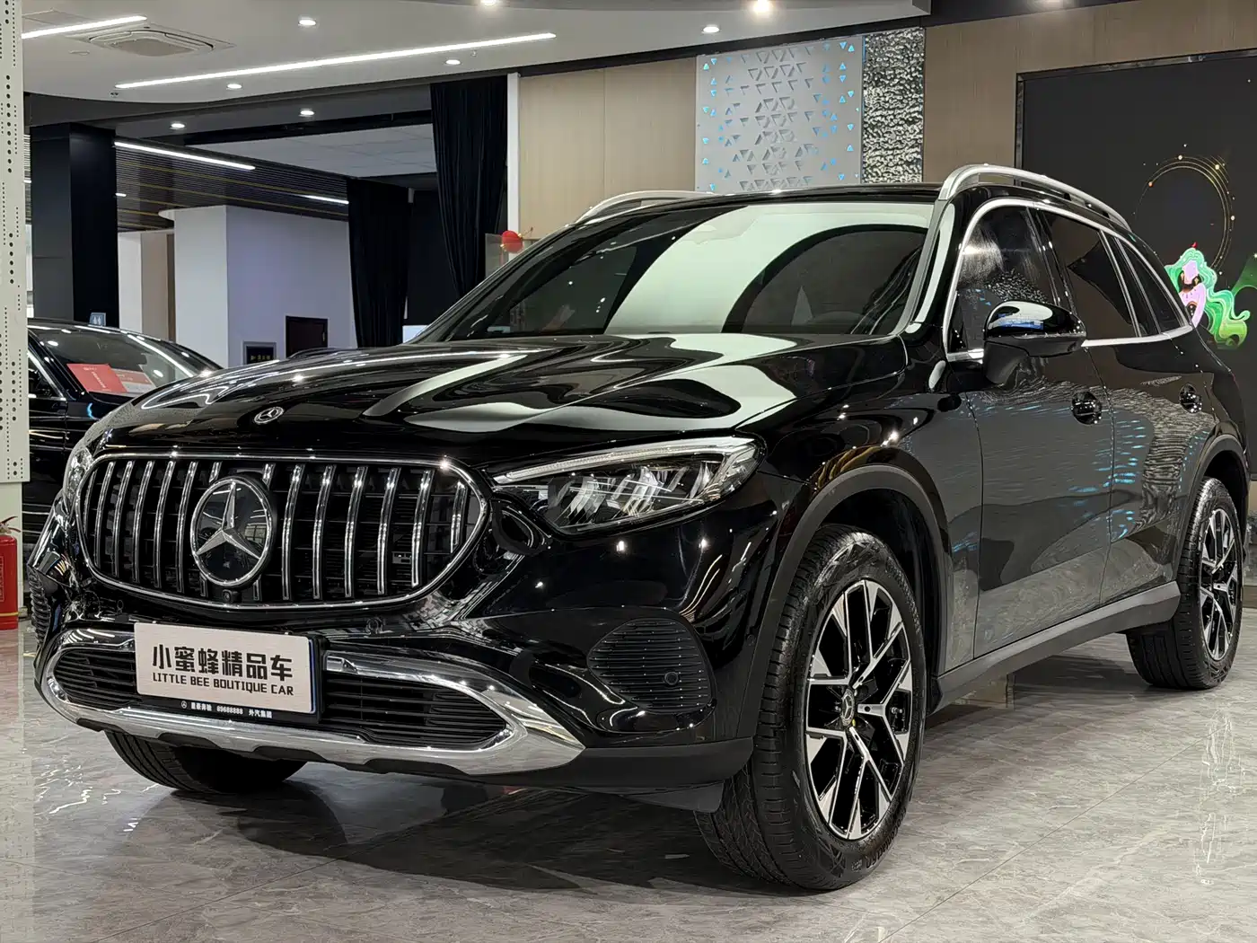 MERCEDES-BENZ GLC