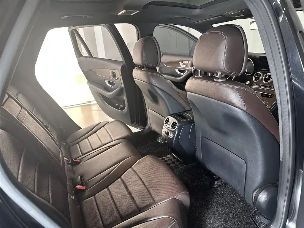 Mercedes-Benz GLC 2022 GLC 300 L 4MATIC Dynamic Collector's Edition фото 5
