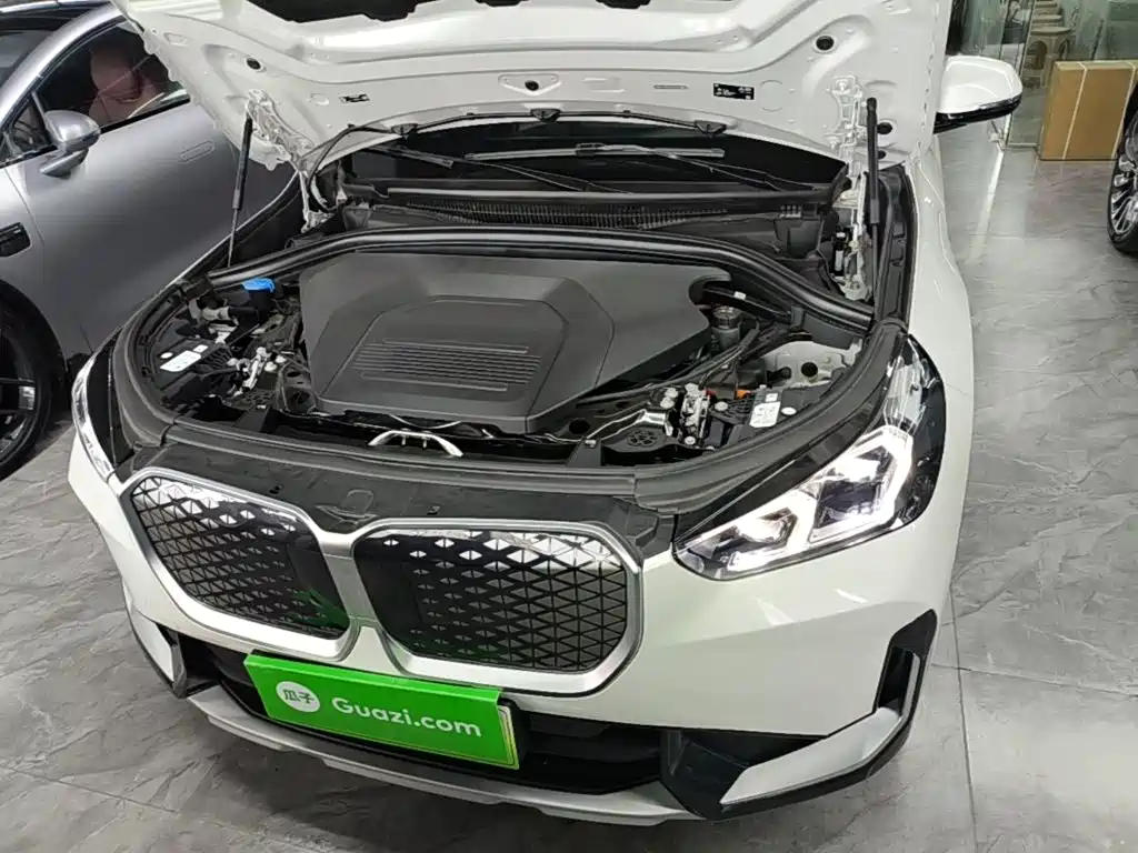 BMW iX1 2025 2023 eDrive25L X Design Package