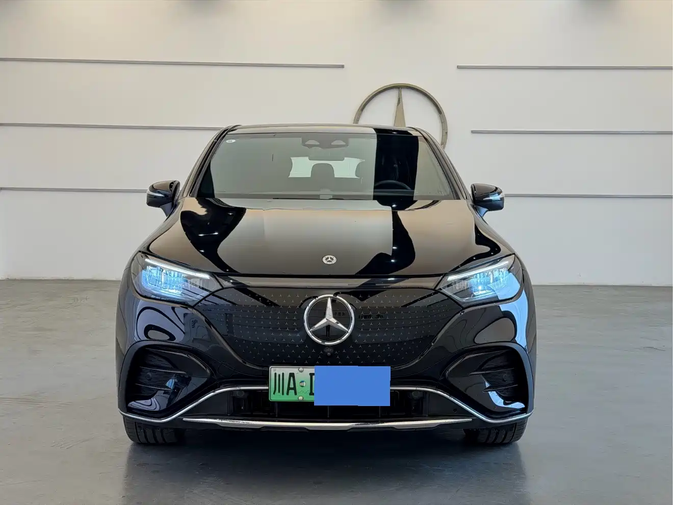 Mercedes-Benz EQE SUV 2025 2024 500 4MATIC Luxury Edition