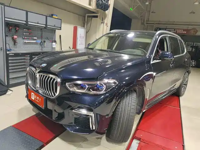 BMW X5 2023