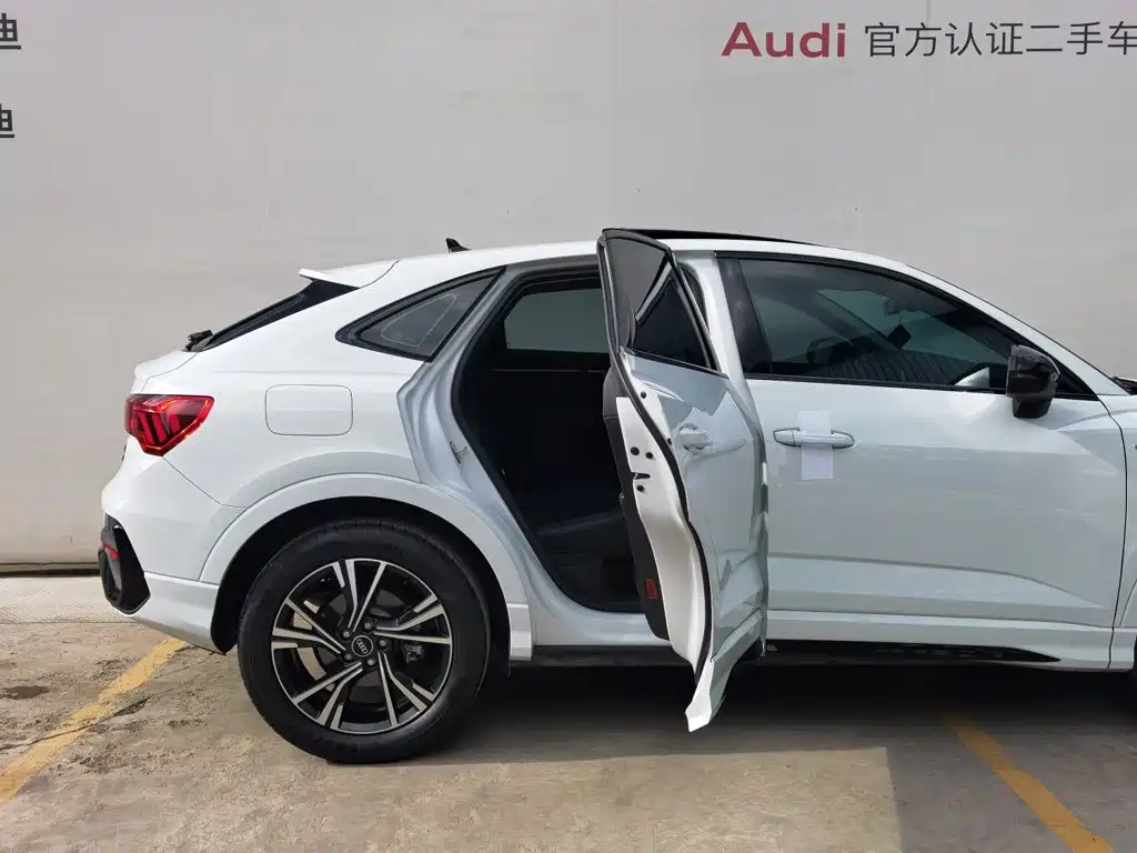 Audi Q3 Sportback 2023 2022 40 TFSI Fashion