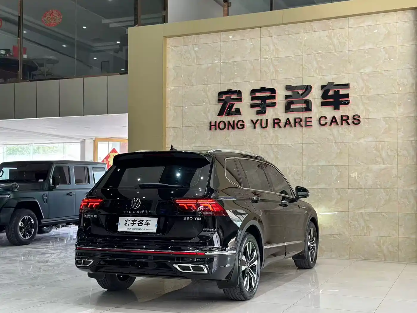 Volkswagen Tiguan L 2023 330TSI Auto 2WD R-Line Premium Edition фото 20