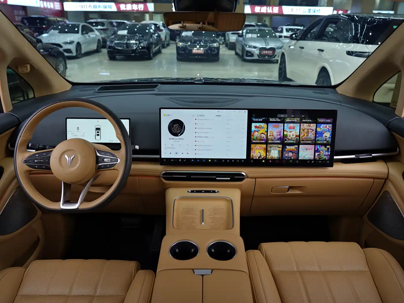 Voyah Auto Voyah Dreamer 2025 PHEV AWD Flagship Kunpeng Edition фото 9