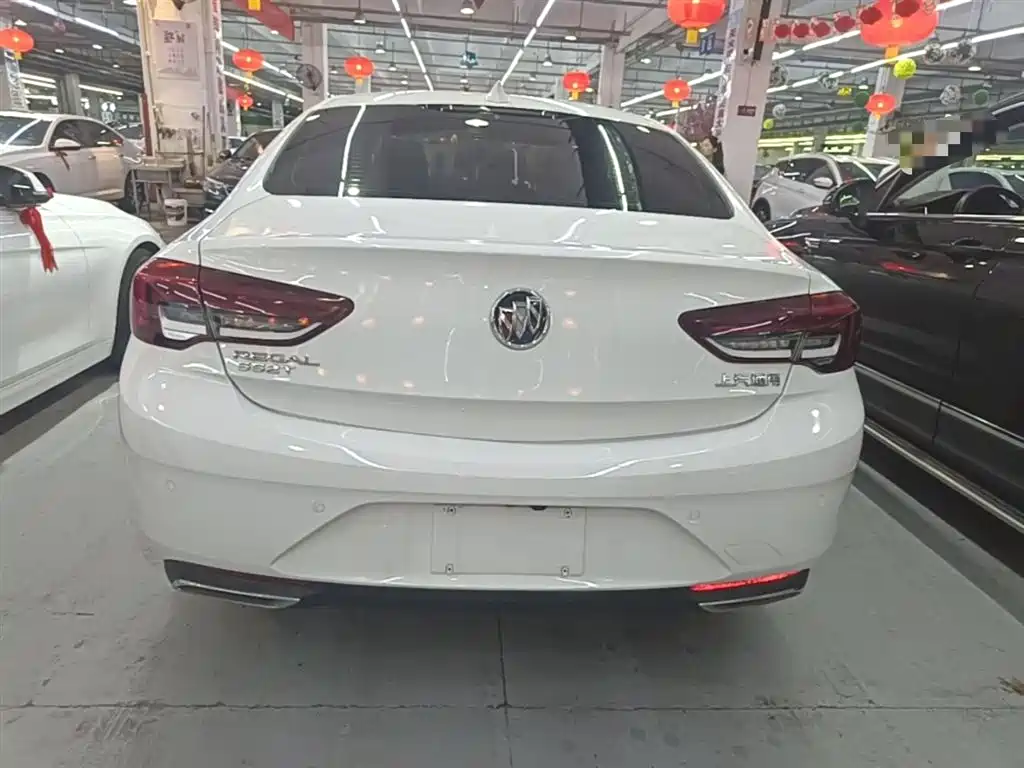 BUICK REGAL