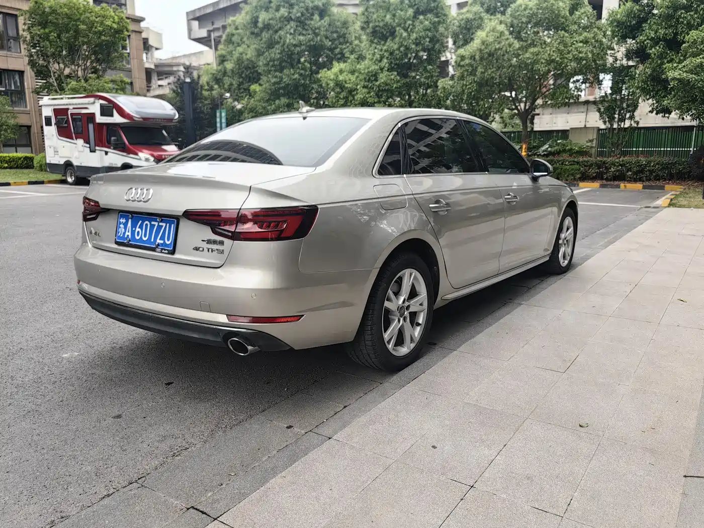 Audi A4L 2018 30th Anniversary 40 TFSI Progressive фото 5