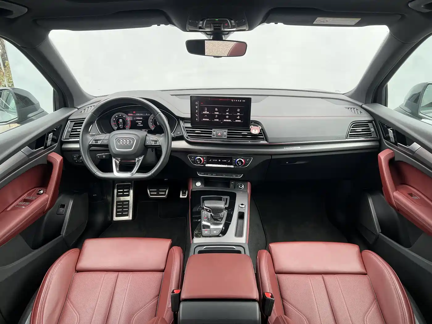 Audi Q5L 2024 Model 40 TFSI Luxury Dynamic фото 6