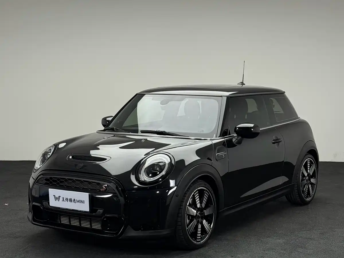 MINI 2023 2.0T COOPER S Artist фото 7