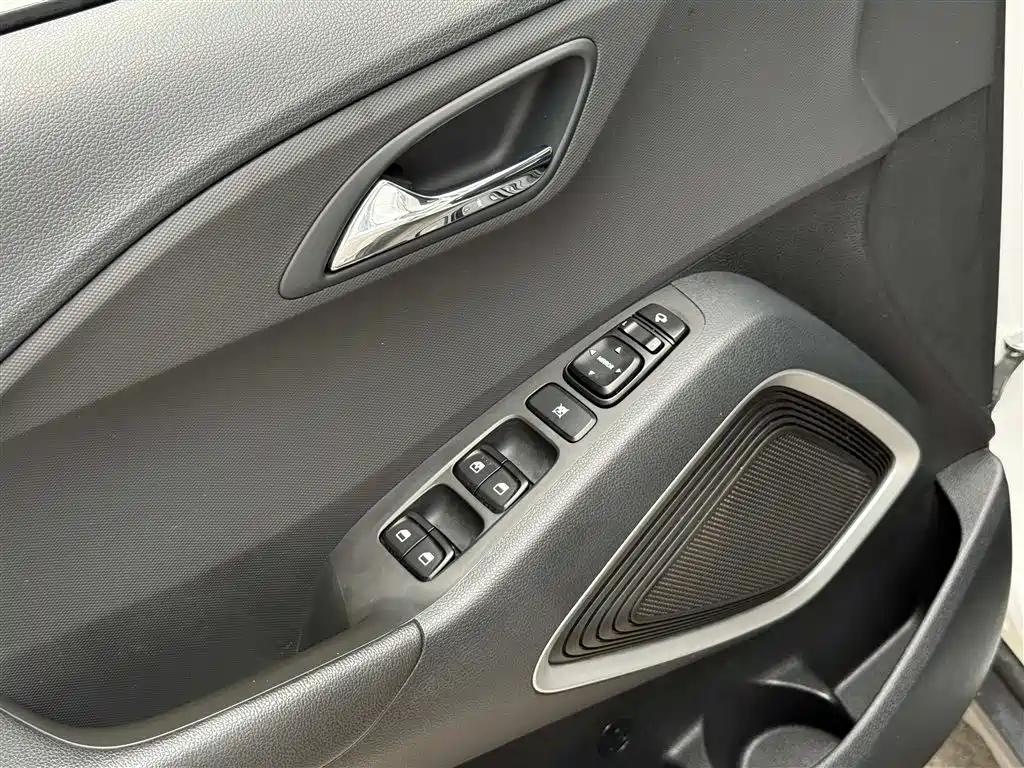 Hyundai Beijing Hyundai ix35 2019 2.0L Automatic 2WD Zhiyong·Smooth Enjoy China VI фото 19