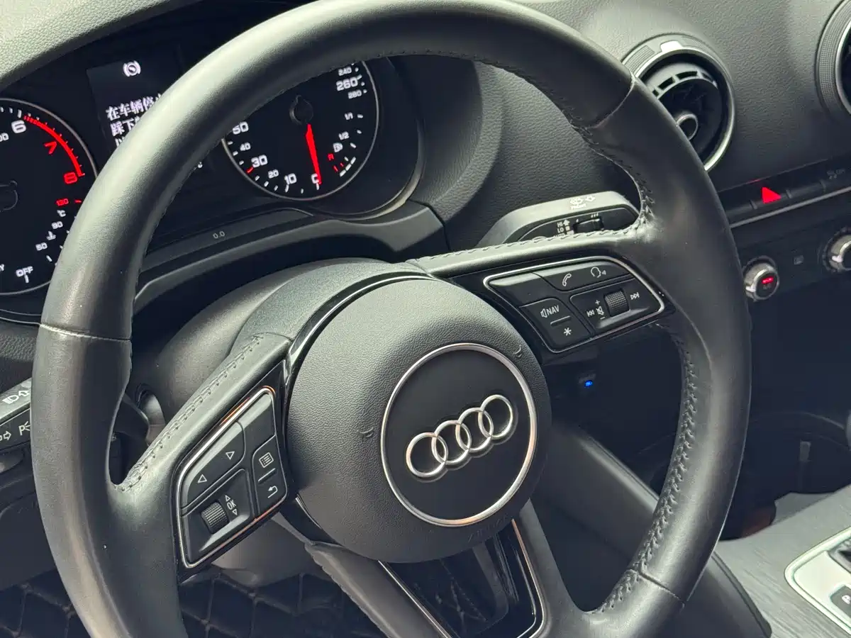 Audi A3 2019 Limousine 35 TFSI Progressive China VI фото 13